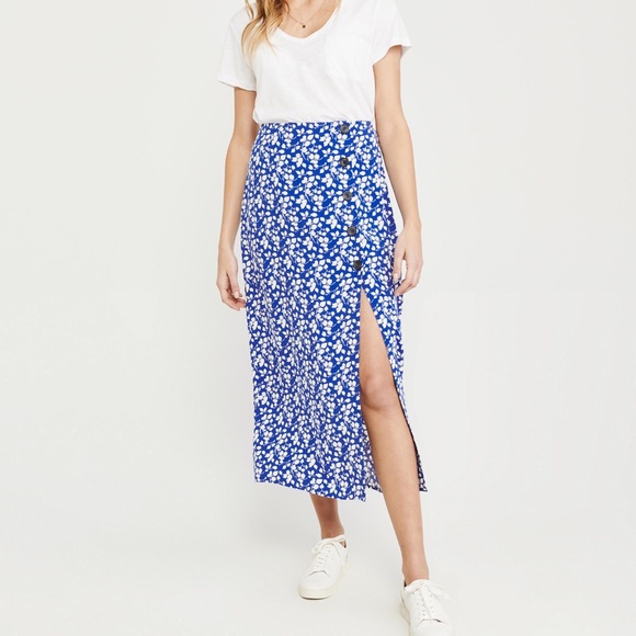 Abercrombie & Fitch Dresses & Skirts - Abercrombie & Fitch Blue Midi Skirt Abercrombie & Fitch Dresses & Skirts - Abercrombie & Fitch Blue Midi Skirt